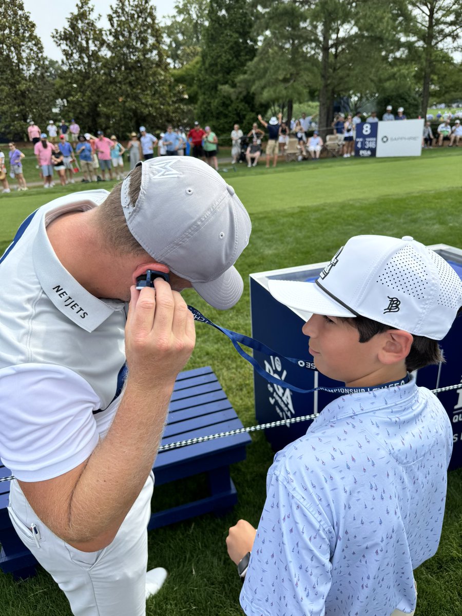 dcm1142's tweet photo. The newest member of the @mattsjwallace fan club had a great time the past two days. Glad to see him finish strong today. Would love to see him win it all tomorrow. https://t.co/i4kvwWchZW