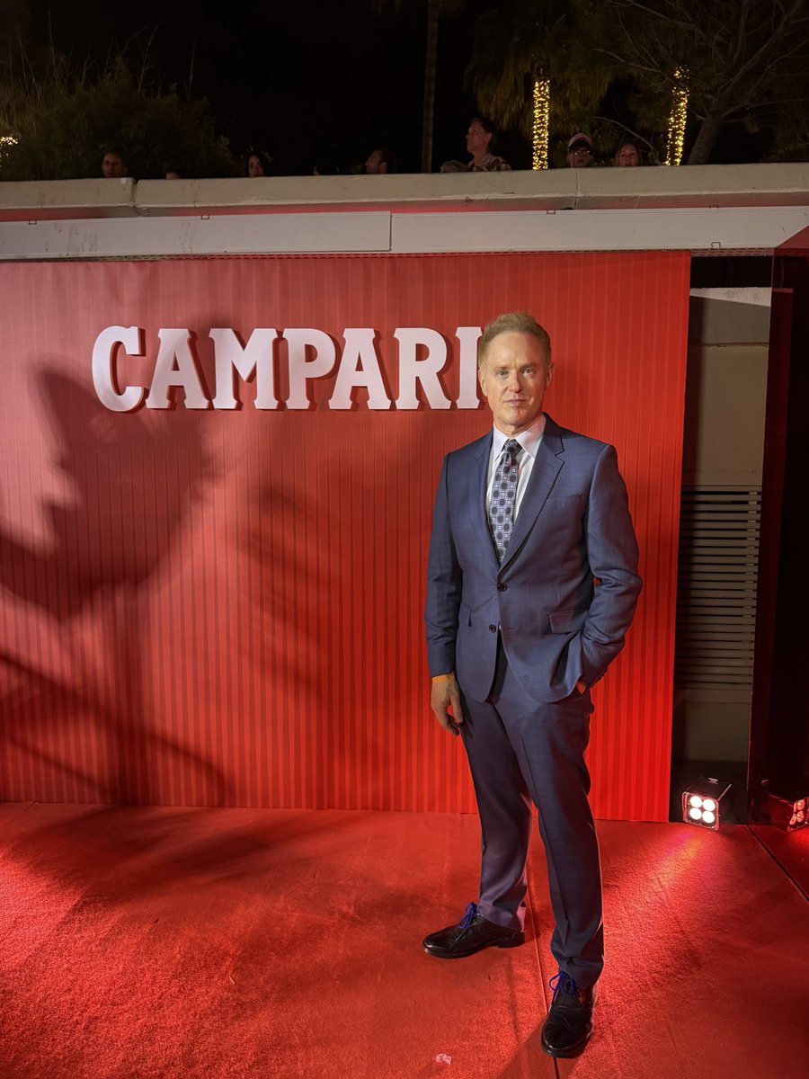 At the <a href="/campari/">Campari</a> #RED party in <a href="/Festival_Cannes/">Festival de Cannes</a> 

So many fabulous looking people— a hot spot at the festival for sure.