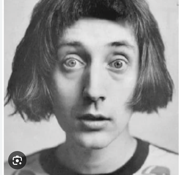 massolina123's tweet photo. #Eurovision2025 Emo Nemo 😂 😂 😂 😂 https://t.co/H7Vm09sMsa