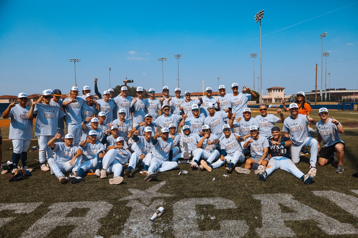 CHAMPS 🏆

#BirdsUp 🤙 | #LetsGo210