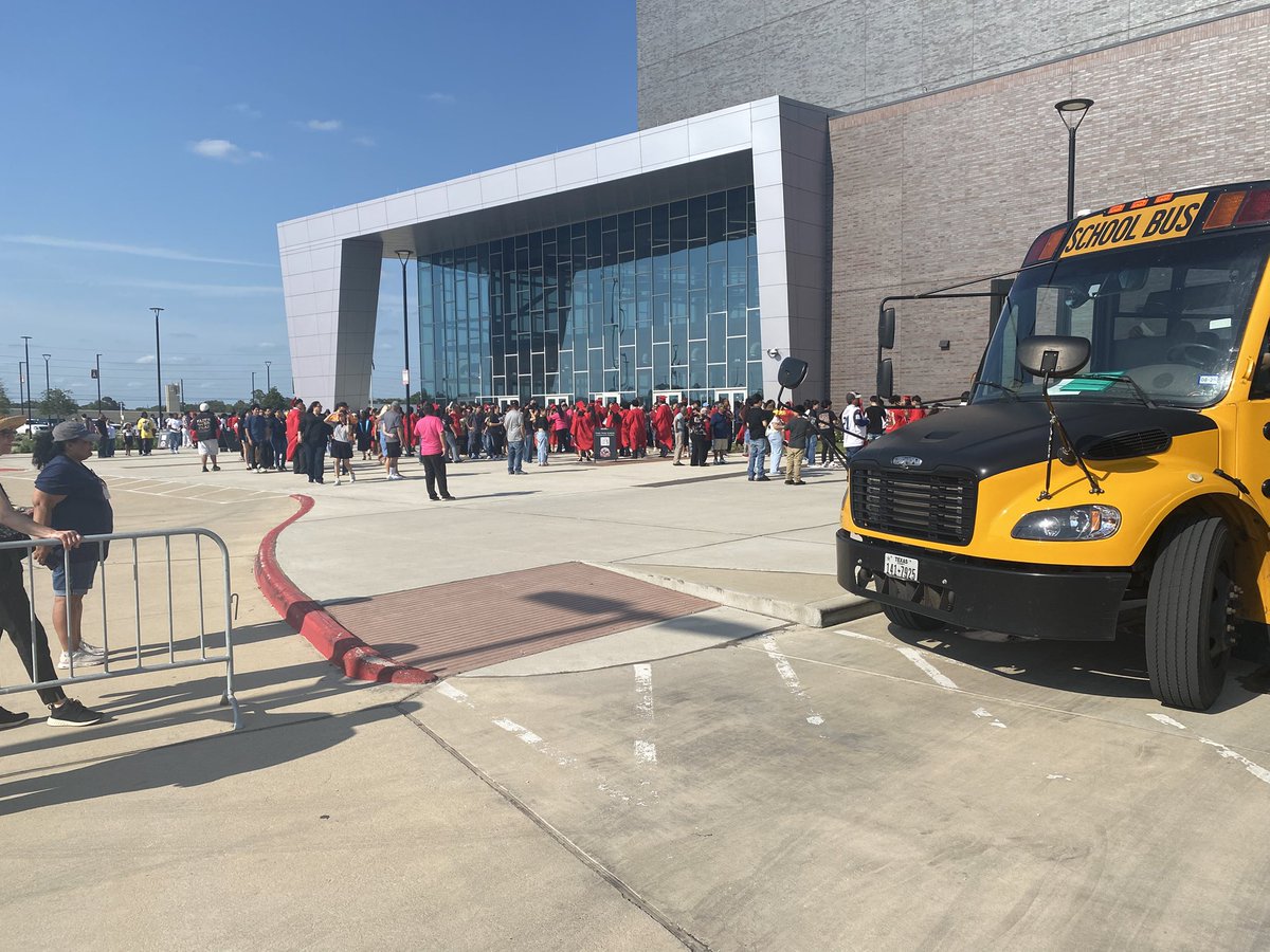 Terry HS Graduates have finished their “Walk” and are now meeting their parents and family to receive their well deserved Congrats!!!

#NoObstaclesWhatsoever
#CongratsGraduates2025

<a href="/LamarCISD/">Lamar CISD</a>