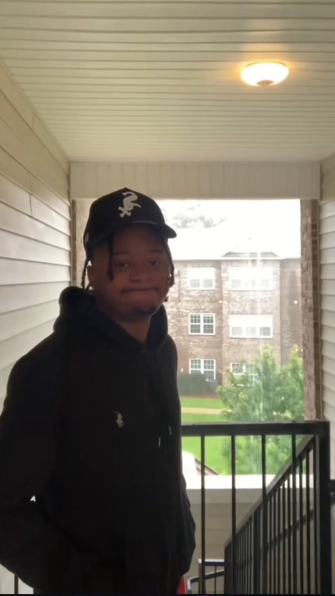 Larsiny (@larsinyx) on Twitter photo 