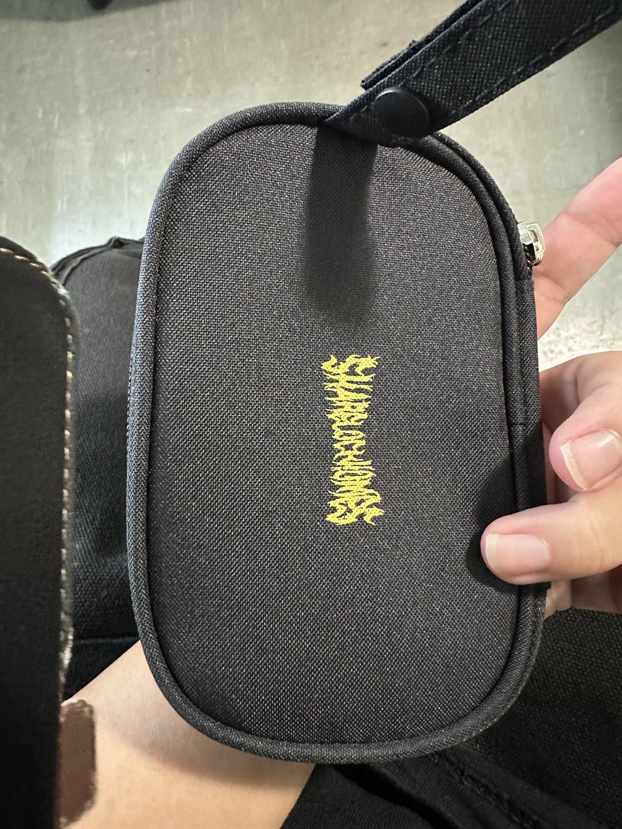 SLH SHARE LOCK HOMES KARASU アクスタ カラス KARASU（SHARE LOCK HOMES）インタビュー『バイトを通して“自分