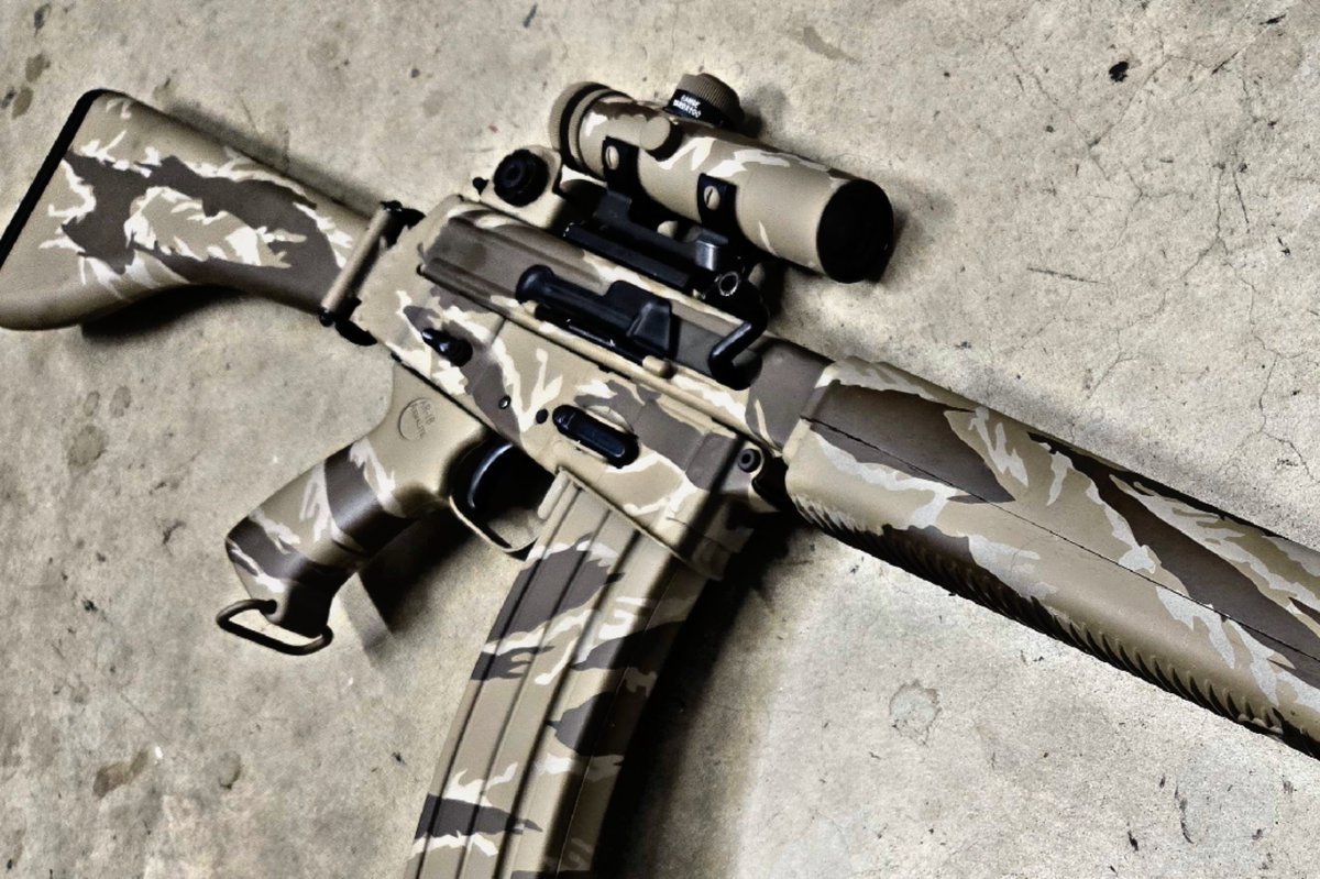 FinishesFoxfire's tweet photo. A hard to find AR-180, that i couldn't keep my hands off of. https://t.co/2Uw3hbzACN