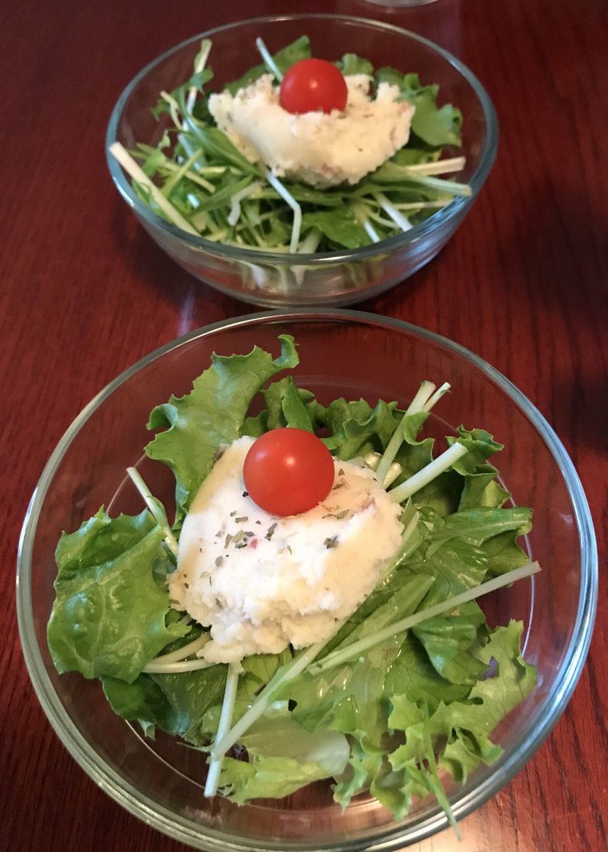 huutarou17's tweet photo. (の)はキーマカリー、私はインド風チキンカリーの大盛りを注文
いつも変わらず美味しい
#プレスカフェ #PRESSCAFE https://t.co/1uvmxdDJ4W