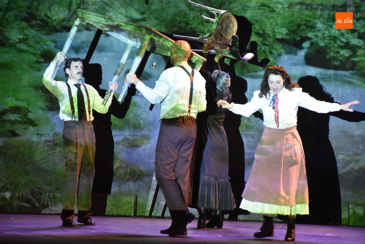 Ciudad Rodrigo al Día (@mirobrigaaldia) on Twitter photo .<a href="/teatrodefondo/">Teatro Defondo</a> pone el broche con ‘Señora Einstein’ al semestre de la Red de Teatros salamancartvaldia.es/noticia/2025-0… .<a href="/teatrodefondo/">Teatro Defondo</a> pone el broche con ‘Señora Einstein’ al semestre de la Red de Teatros salamancartvaldia.es/noticia/2025-0…