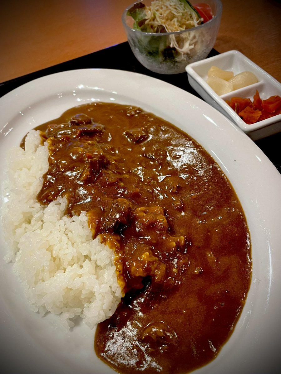 お昼は温泉でカレー🍛♨️

#カレー #カレーライス #お昼ごはん 
#料理好きな人と繋がりたい