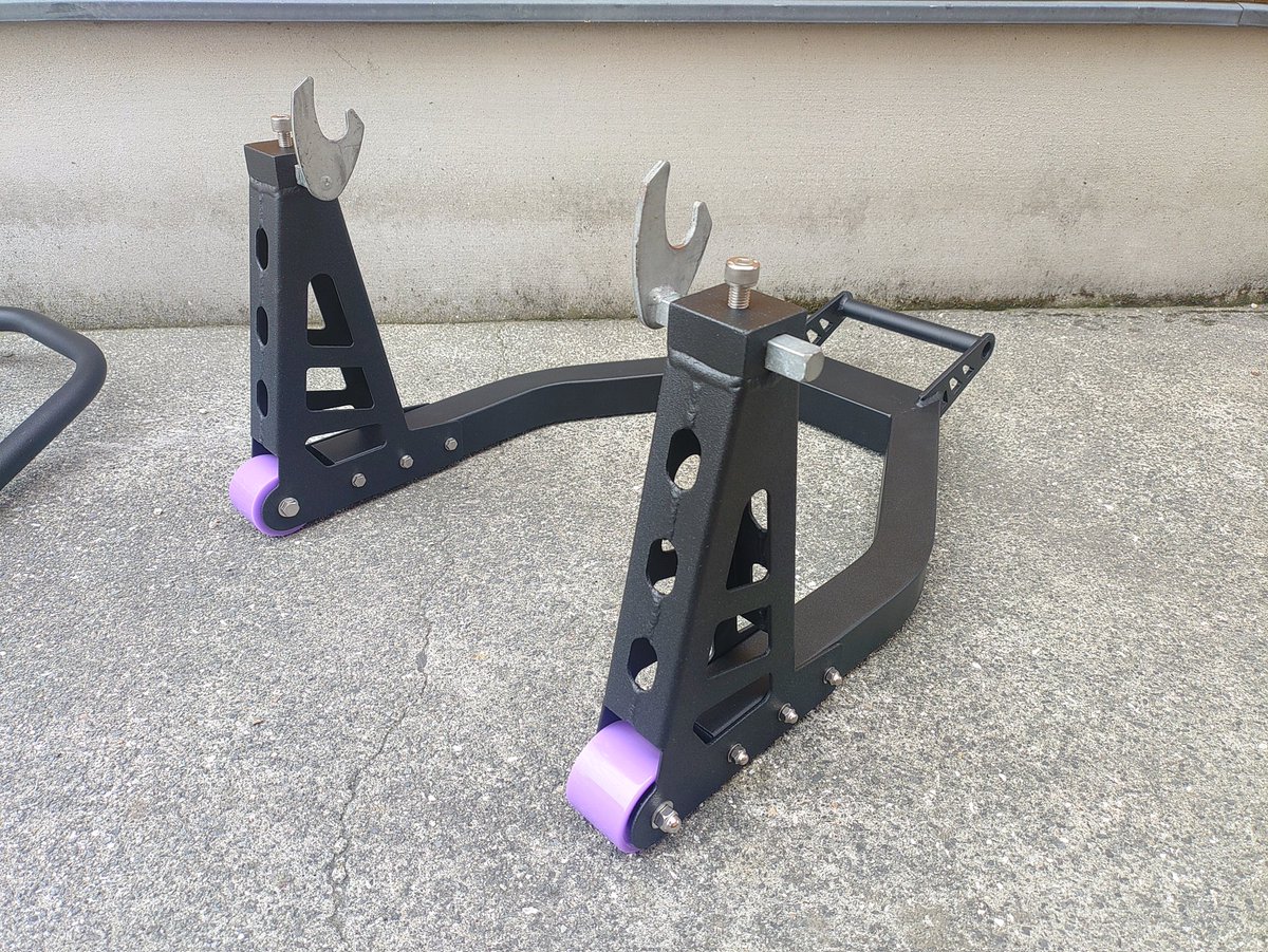 steeled_wolf's tweet photo. メンテナンススタンドメンテナンスカスタム。

repair and customize motorcycle stand. https://t.co/MQKf3TwGRR