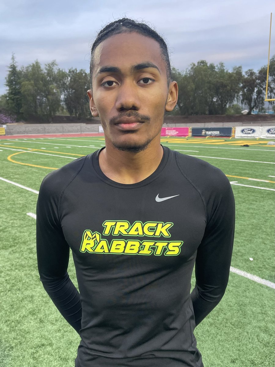 Long Beach Poly’s Noah Smith finished second in the 400m and anchored a tight 4x400m to secure the win for the Jackrabbits boys!