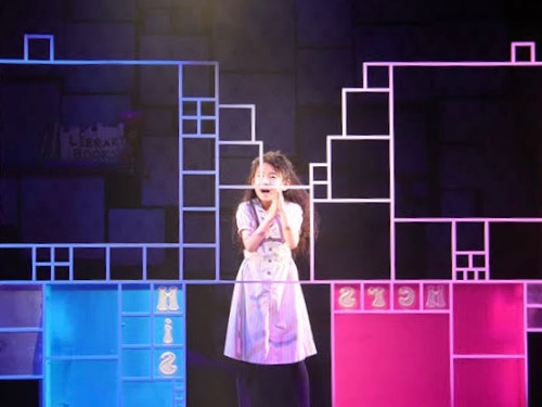 ︎ ︎🦦︎︎ ︎︎ tweet media