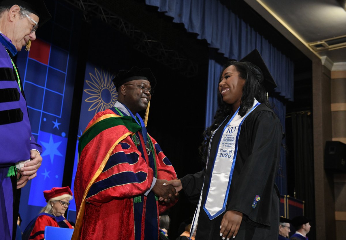 KUMedCenter's tweet image. Today we honored graduates from the schools of Health Professions, Medicine and Nursing at separate hooding and recognition ceremonies. Congratulations to the Class of 2025!