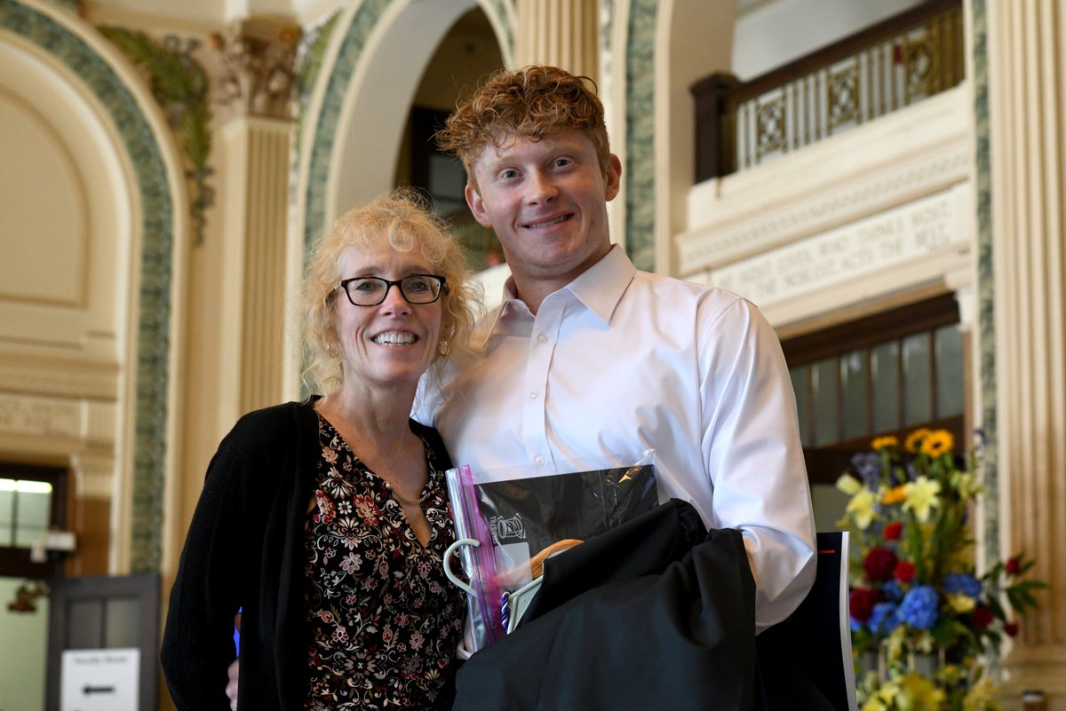 KUMedCenter's tweet image. Today we honored graduates from the schools of Health Professions, Medicine and Nursing at separate hooding and recognition ceremonies. Congratulations to the Class of 2025!