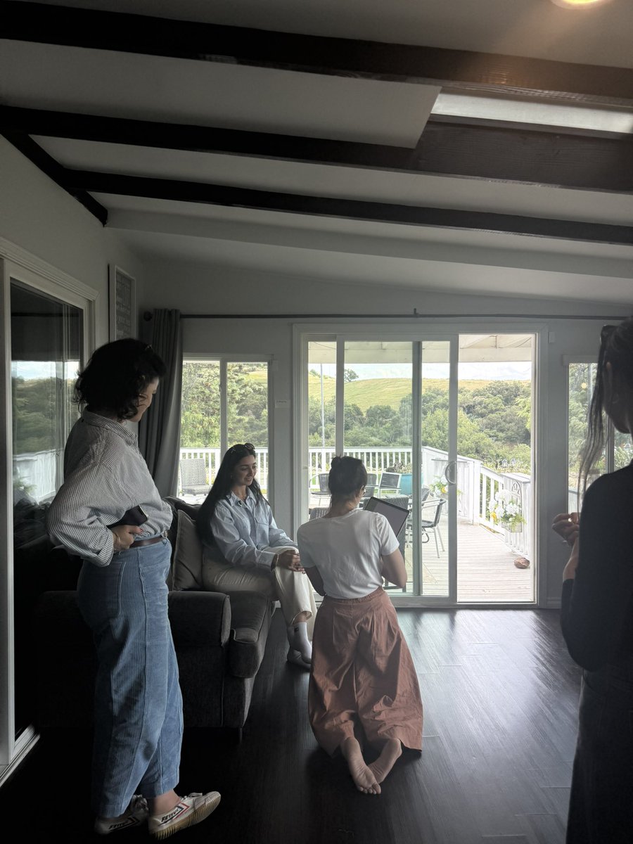 caroline ciaramitaro (@ceciaramitaro) on Twitter photo favorite quote of the day “oh and then starting my startup, *obviouslyyy*”
Thank you <a href="/ali_susskind/">Ali Susskind</a> & <a href="/Alicebentinck/">Alice Bentinck</a> for us getting us all together. favorite quote of the day “oh and then starting my startup, *obviouslyyy*”
Thank you <a href="/ali_susskind/">Ali Susskind</a> & <a href="/Alicebentinck/">Alice Bentinck</a> for us getting us all together.