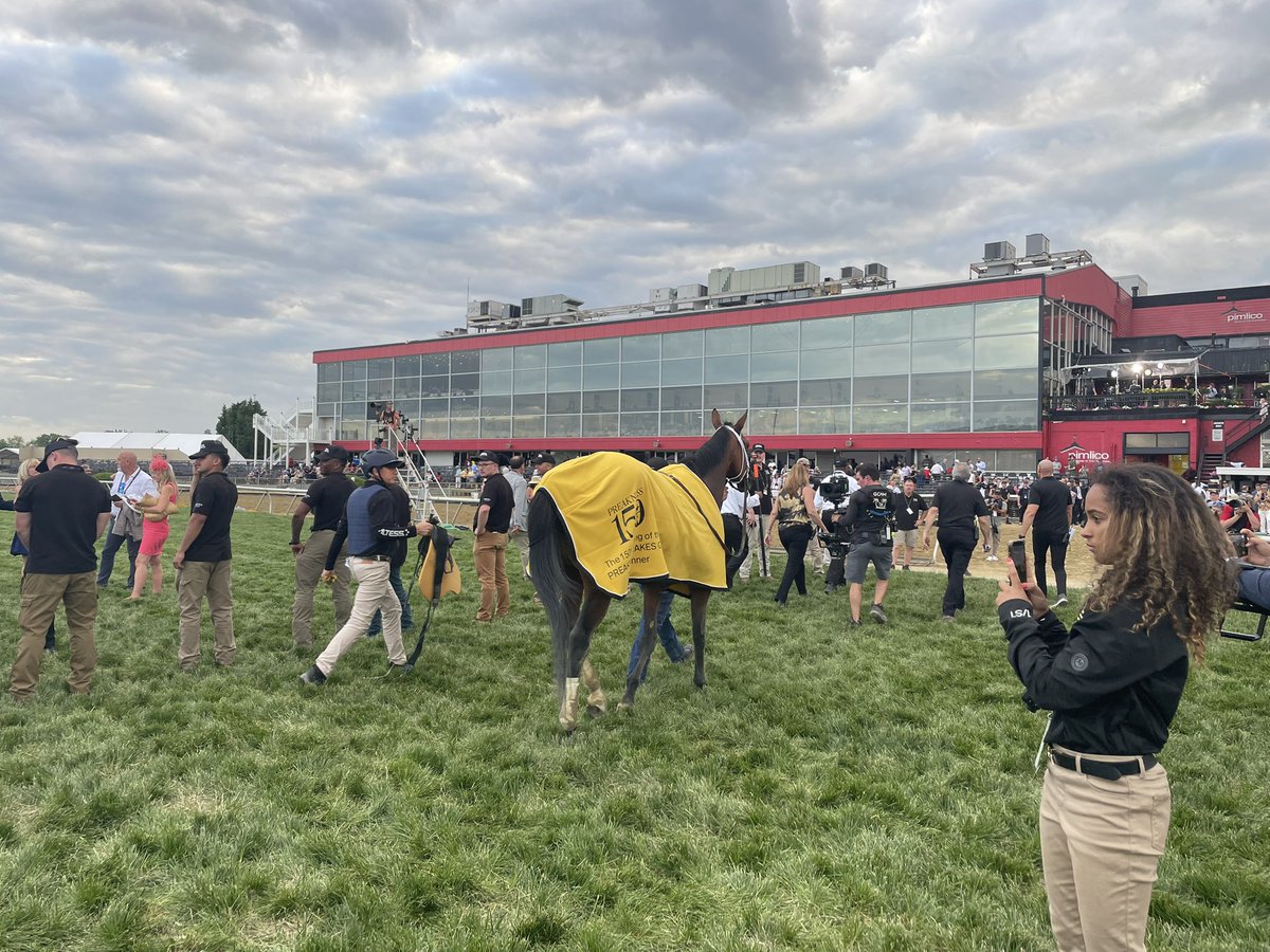 sportswcoleman's tweet image. Journalism is still alive #Preakness