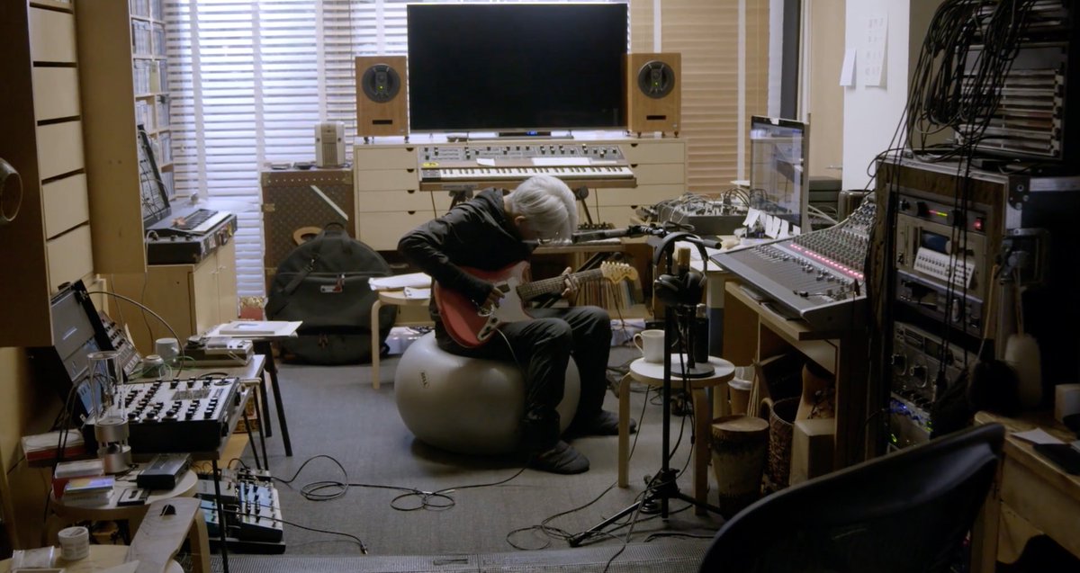 djride1's tweet photo. Ryuichi Sakamoto home. https://t.co/cUmvqomf8y