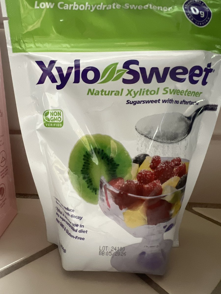 TiaAndCompany's tweet image. Grok guided me through dissolving xylitol in almond milk, adding coconut oil, and cooling the mix to avoid cooking the eggs. Mixed in the dry ingredients with upgraded batter was perfect! Baked at 350°F for ~18 mins. So moist! 🥄 #SweetLaurel #HealthyBaking