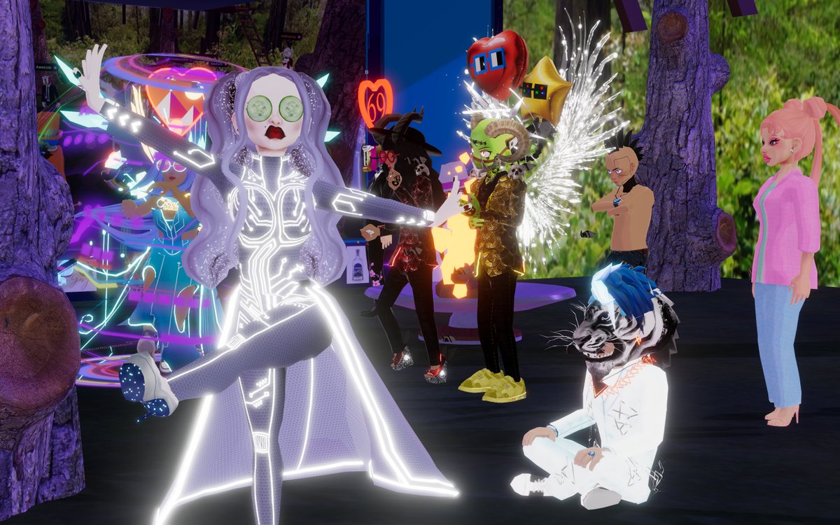 ToxicWaifu tweet media