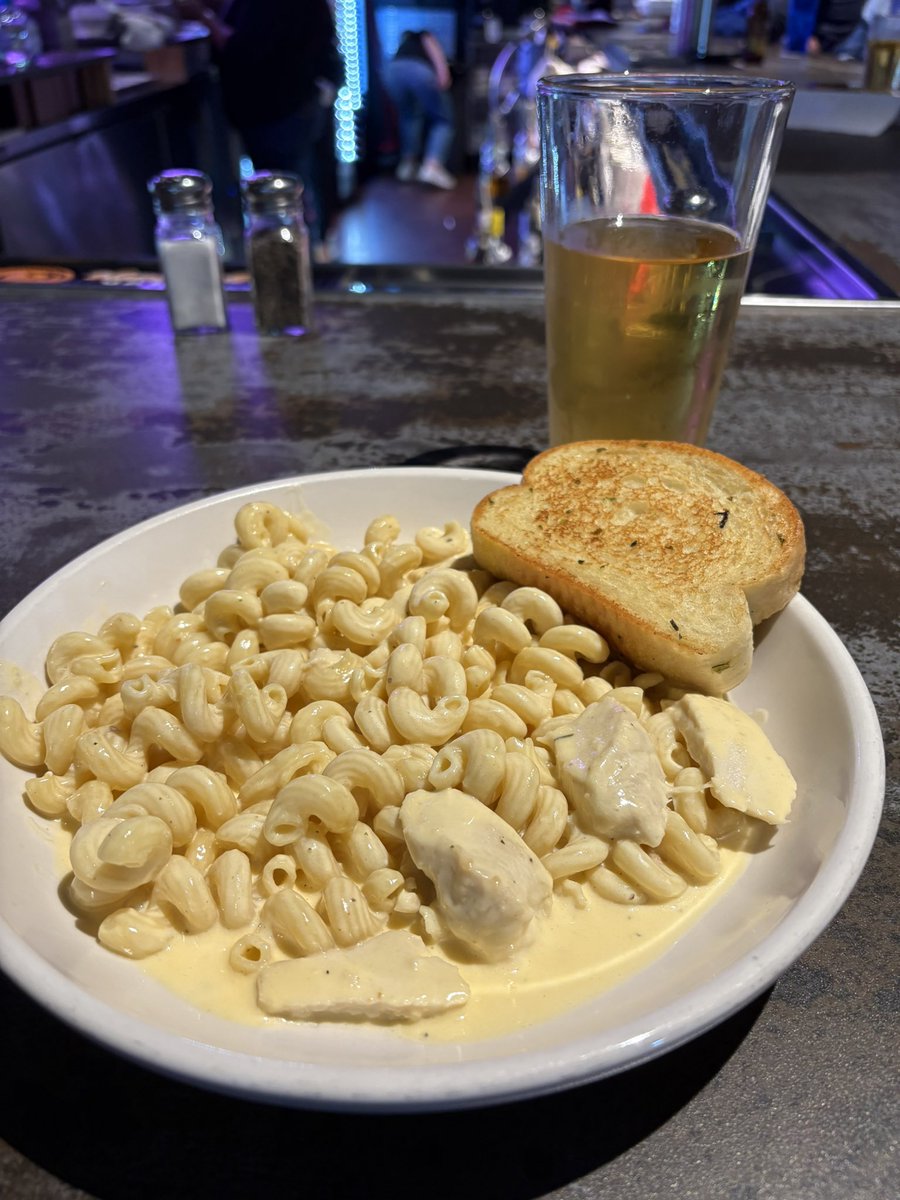 Getting my carbs before tomorrow’s Skedaddle Half Marathon.