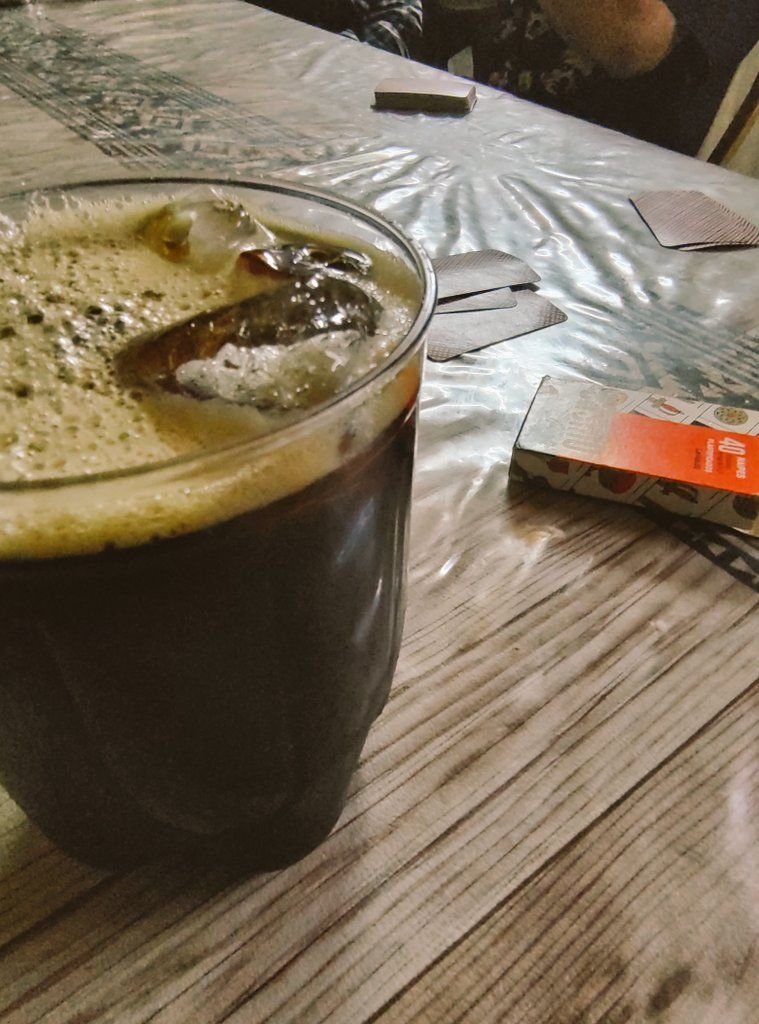 TendenciasNac's tweet photo. La nochecita perfecta: asado, fernet y truco. https://t.co/Sks1JzJDhQ