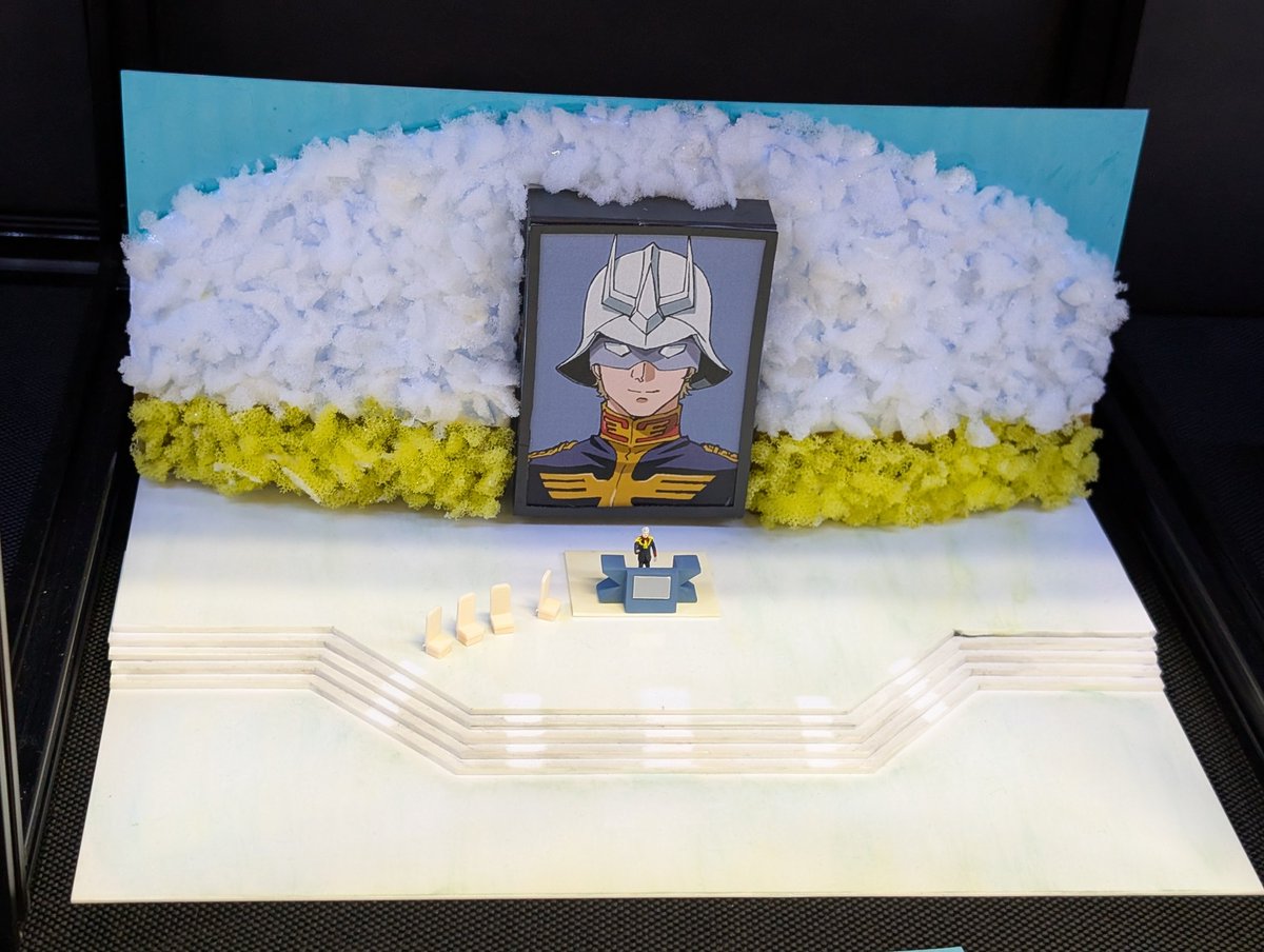 シャアの国葬してて草。
#静岡ホビーショー    
#静岡ホビーショー2025   
#モデラーズクラブ合同作品展