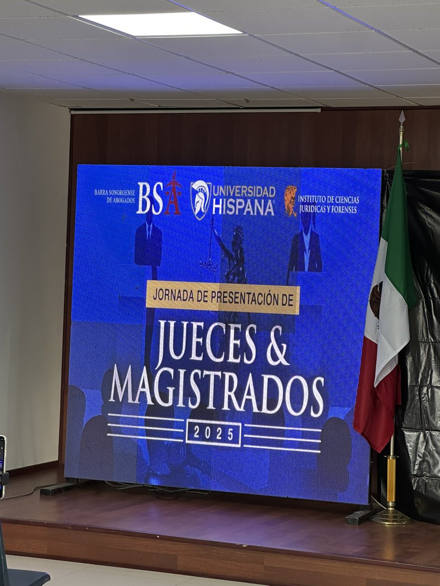 danielacedo2025's tweet photo. Tuve el honor de participar en un diálogo rumbo a la elección de magistrados del Tribunal de Disciplina del PJ de Sonora. Agradezco a la Universidad Hispana en Ciudad Obregón y a la Barra Sonorense de Abogados, Delegación Cajeme, por este valioso espacio. #Vota09 🗳️ https://t.co/jLnNKdY6rL