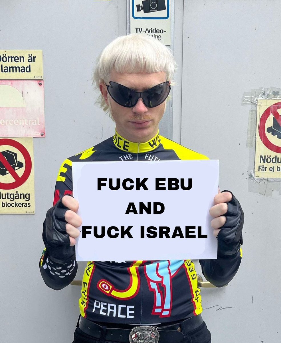 ayesha ౨ৎ tweet media