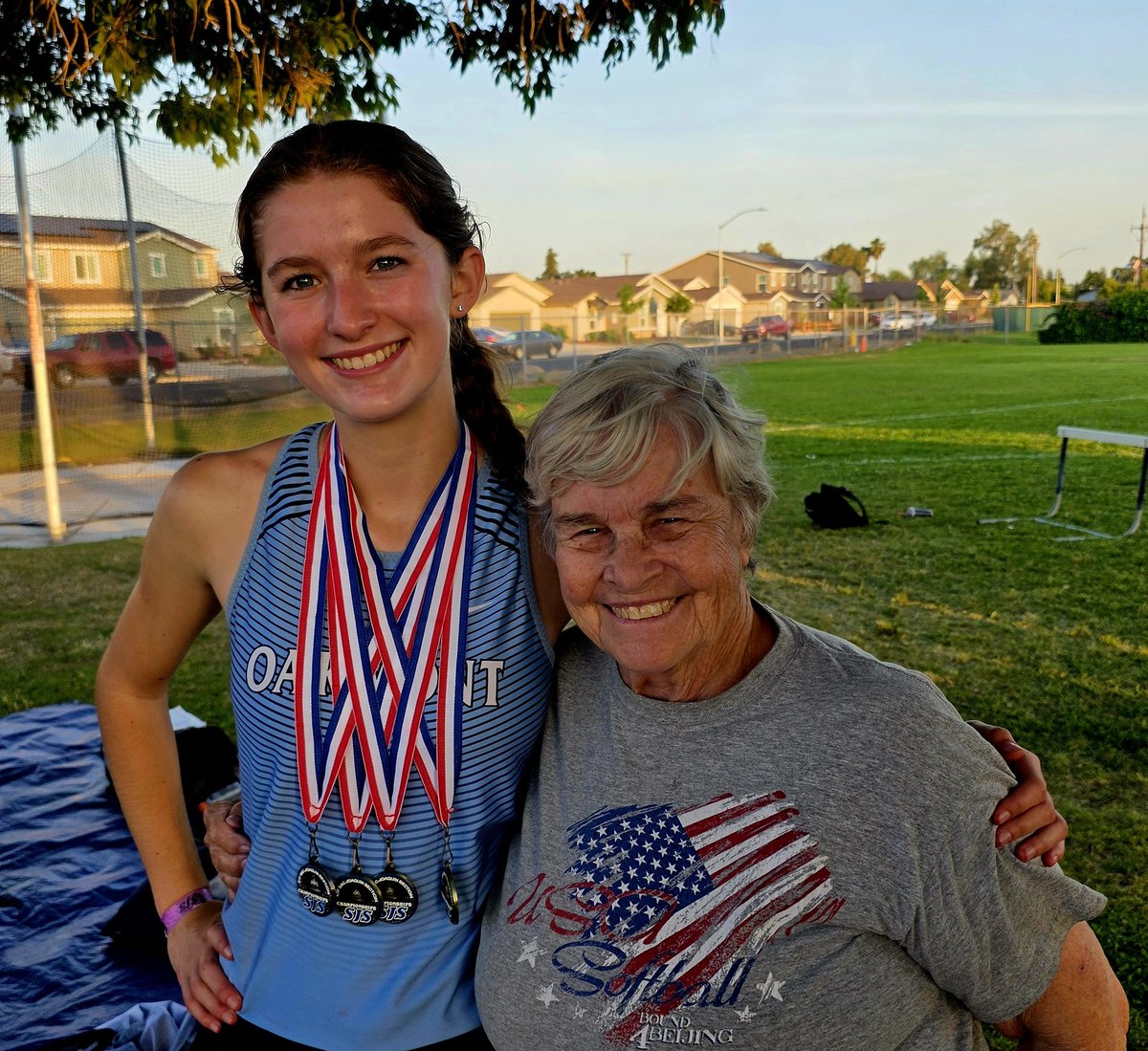 softbaljunkie46's tweet photo. Devyn had a great meet at the Div IV and V Track championships this week! 1st in Triple Jump 38' 8" (PR), 1st in Long Jump 18' 10 3/4" (PR), 1st in 200 (PR), 2nd in 100. She qualified for Masters next week in all 4 events. #HSTrack #JrYea https://t.co/LIwHIbjjtJ