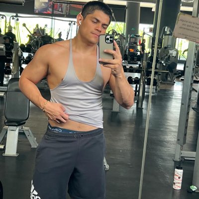 INDÓMITO ⭐️ tweet media