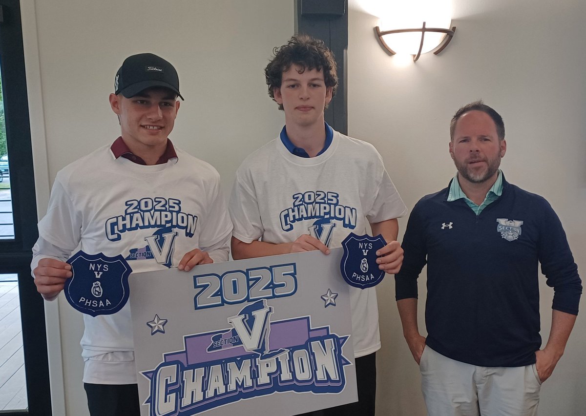 Class C Co-Champions Kolton Knapp of <a href="/goBCSbombers/">Bloomfield Bombers</a> and Byron-Bergen's Cody Carlson. <a href="/SecVAthletics/">Section V Athletics</a>