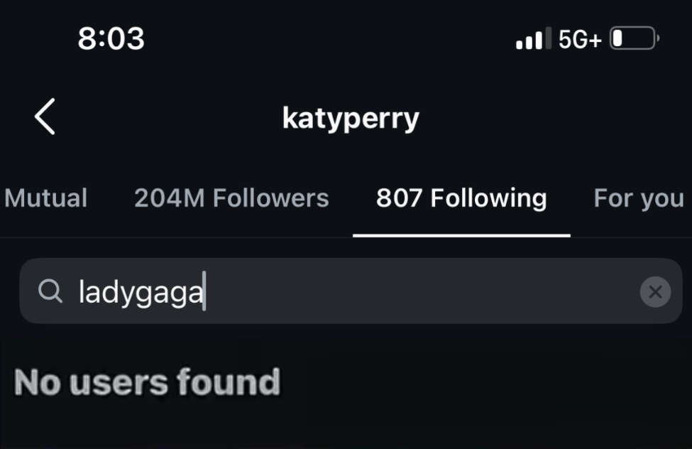 BBMAXY143's tweet photo. #KATYPERRY unfollowed #LADYGAGA 😂😂😂 finally https://t.co/QxSQJ3CpfC