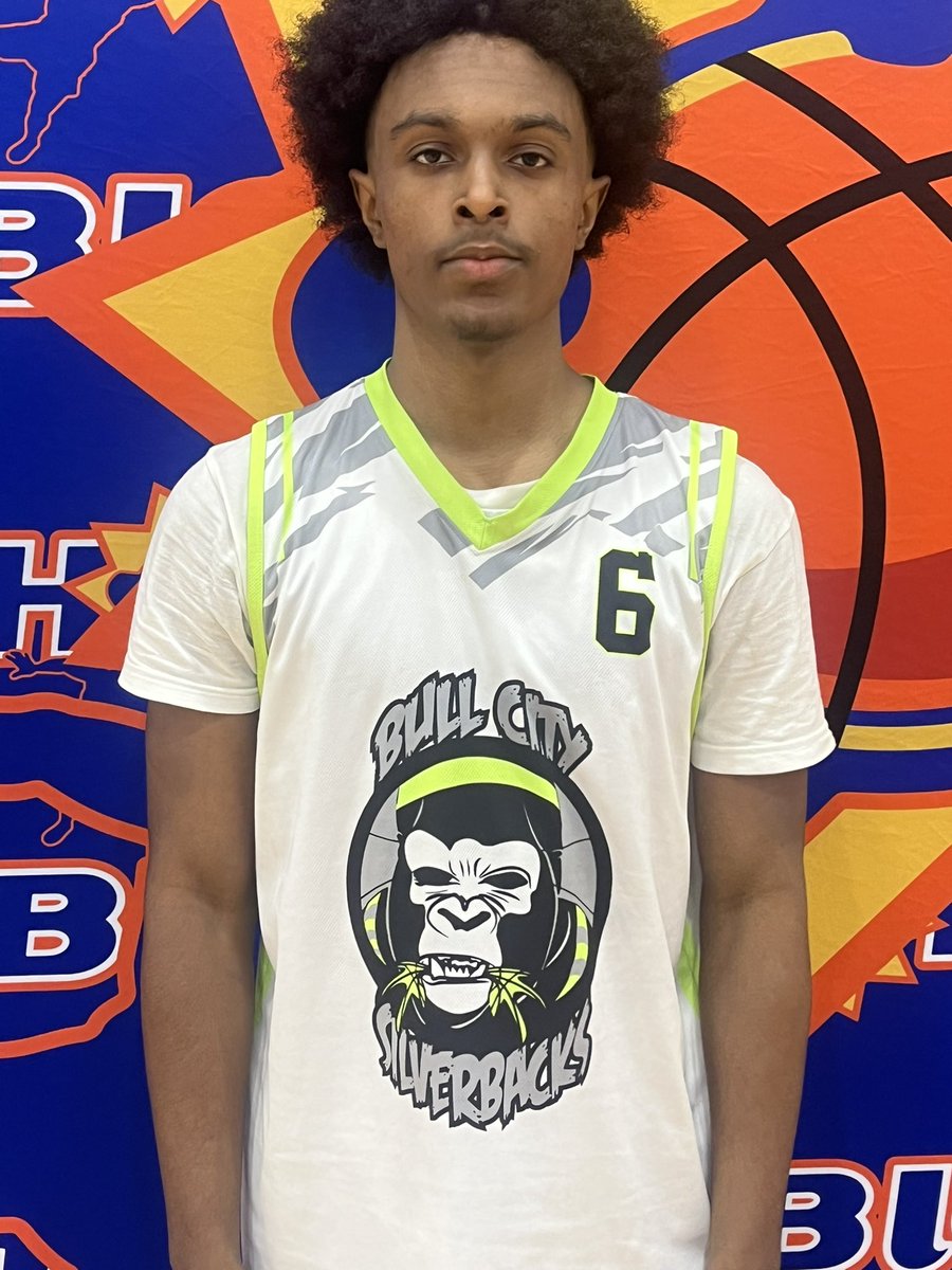 #BigShots
#CarolinaRiseOpen

17U

Q4 Elite-52
#2 Antonio Riddle -19
#32 Eric Hayes-14

Bull City Silverbacks-48
#6 Christian Camp-16

@bigshotsglobal