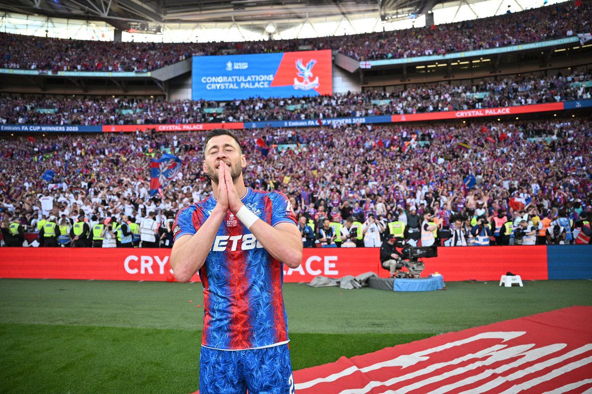 LewisJordanCPFC's tweet photo. Game with my family and celebrations in Croydon with my friends. It’s been some day ❤️💙 https://t.co/bsrNnuXCRS
