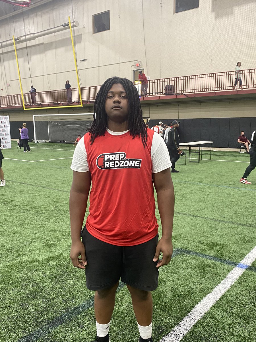 CoreyRandolphJR's tweet photo. Had a great time competing at PrepRedzone camp @PrepRedzoneIL @SinqueTurner @Levi_bradley312 @_SimeonFootball @SimeonNation @LemmingReport @Bryan_Ault @EDGYTIM @OJW_Scouting @CoachJForney @AllenTrieu @on3 #brickbybrick #IMUPNEXT https://t.co/aMujJi5bwf