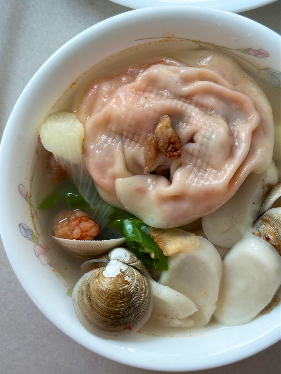 시장만두 모시조개 (영깅이가사랑하는) 미더덕 잔뜩 넣은 아침!!