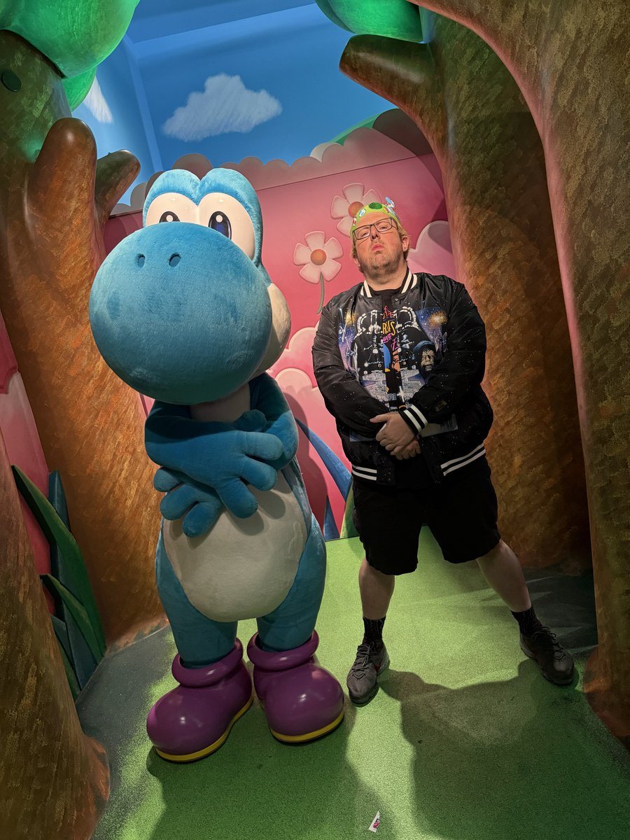 rocco_botte's tweet image. I DIDN’T KNOW HE WAS GONNA STEAL MY POSE