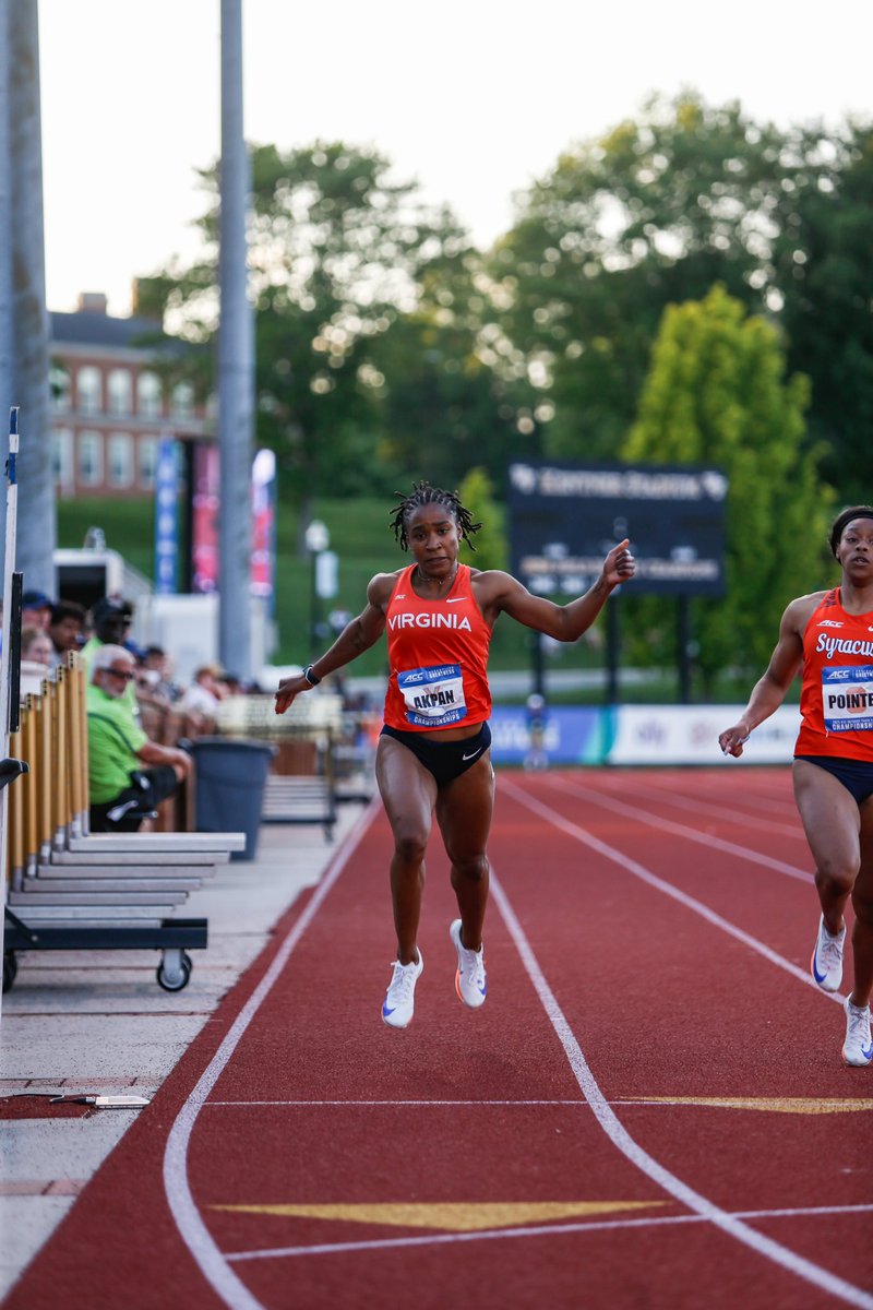 Speeedy Sarahhh 💨

Sarah Akpan finished 6️⃣th in the women’s 200m clocking a season-best 23.13 to earn second team All-ACC honors! 

#GoHoos