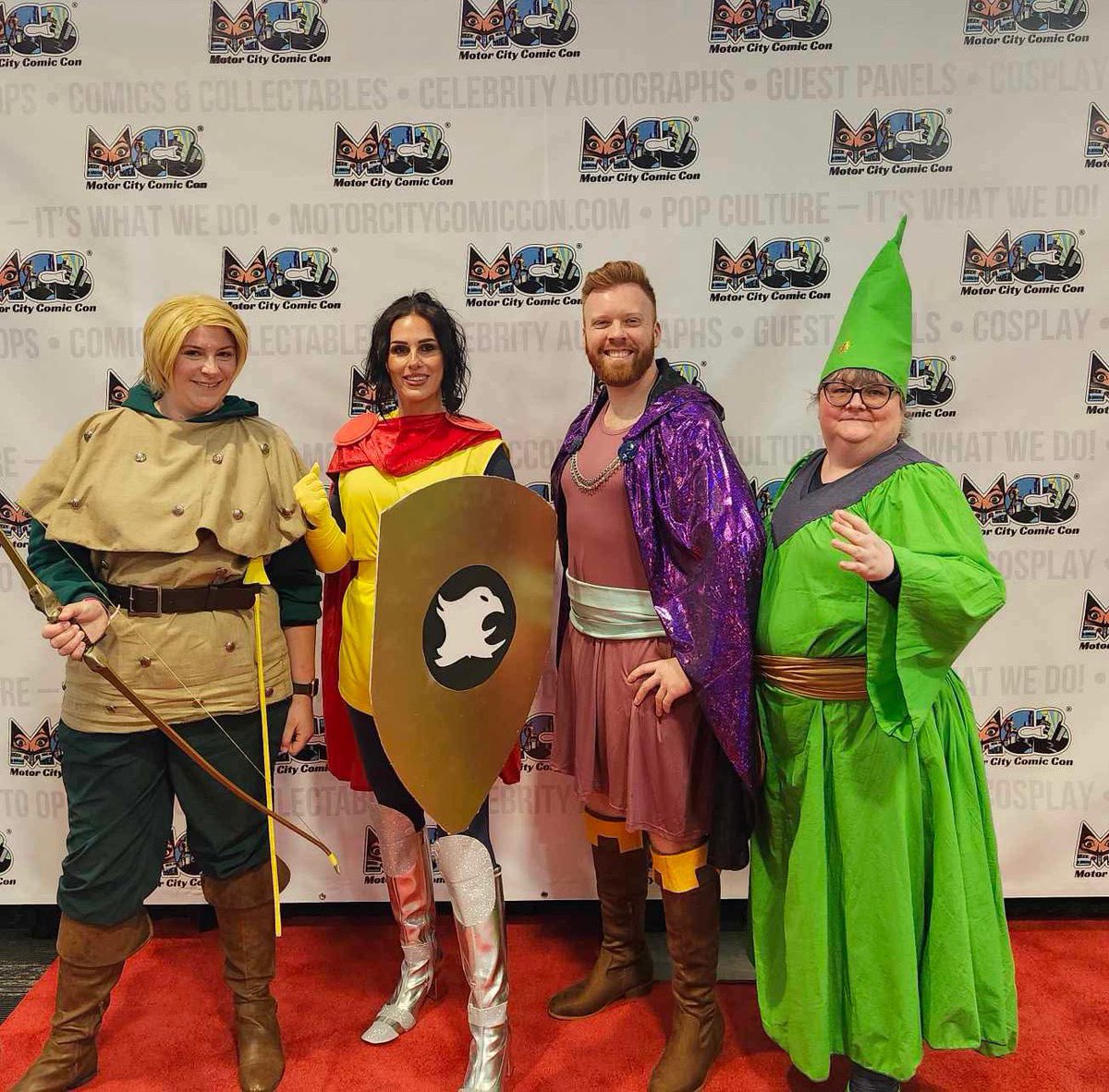 EmmanuelleGD's tweet photo. @MotCityComicCon @Wizards_DnD Annual Con with the crew ❤️ 80s Dungeons and Dragons ! https://t.co/shmZD3OOq5