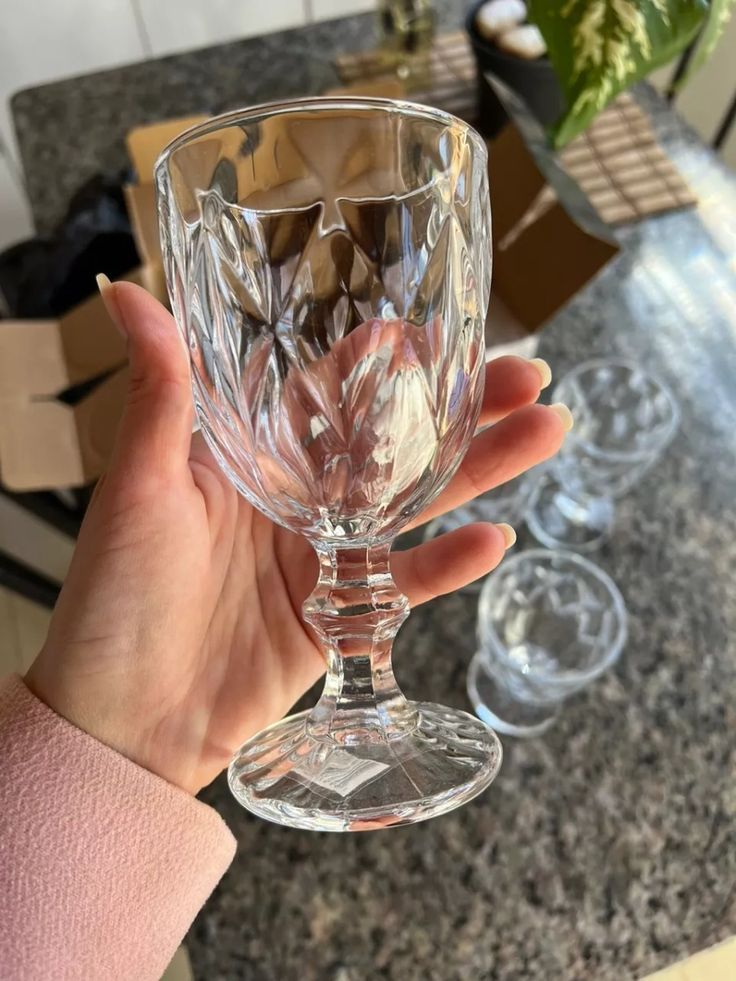 fayane24004's tweet photo. O CONJUNTO DE TAÇAS QUE TODA DONA DE CASA PRECISA TER ❤️

COMPRE AQUI 👇
https://t.co/KZQoHRfXoN
 GRUPO DE OFERTAS AQUI 👇 
https://t.co/MvTEz43b3S

#ESC2025 #Promoção https://t.co/BmfWsS606X