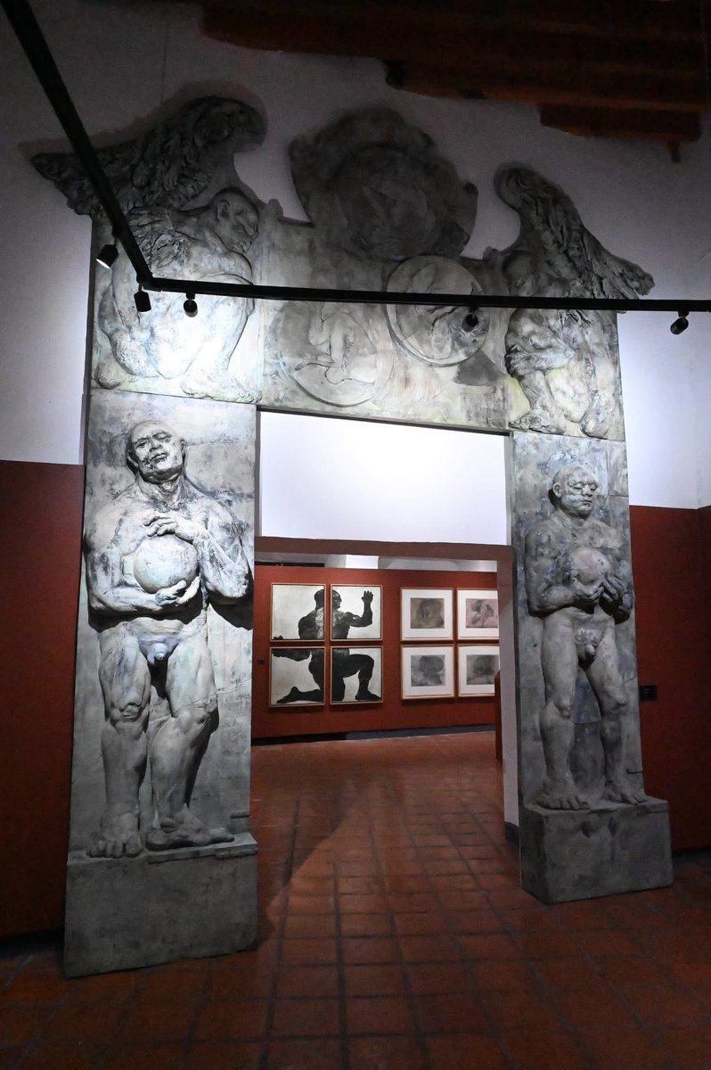 Descubre un universo de emociones y colores en el Museo Salvador Almaraz. ✨ 

Déjate llevar por la magia de ‘Edén’ de Flor Minor y la profunda introspección de ‘Los Consejos de Mi Niño Interior’ de Alejandro López. ¡Una experiencia artística que te tocará el alma! 🎨🖌️