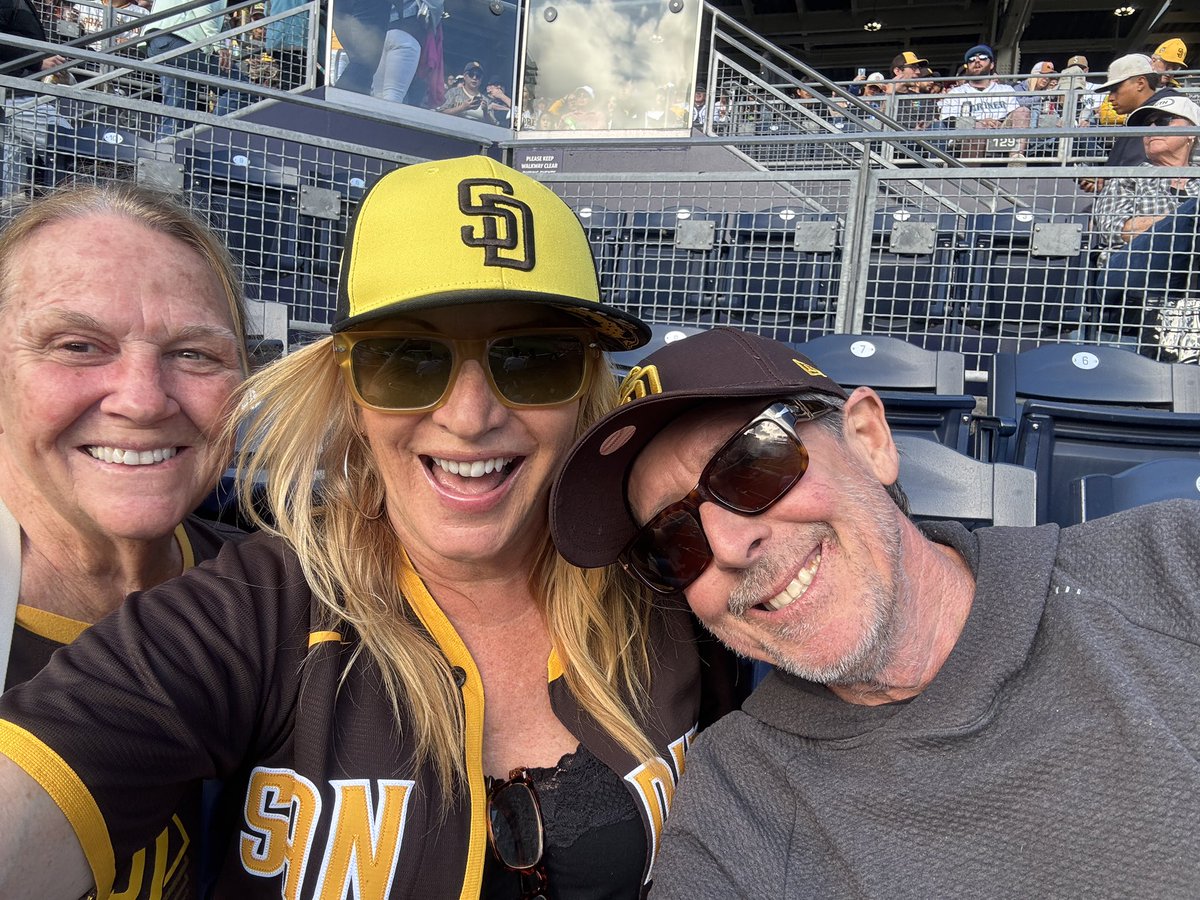 tashb8's tweet photo. #ForTheFaithful https://t.co/7uJvg5bQq3