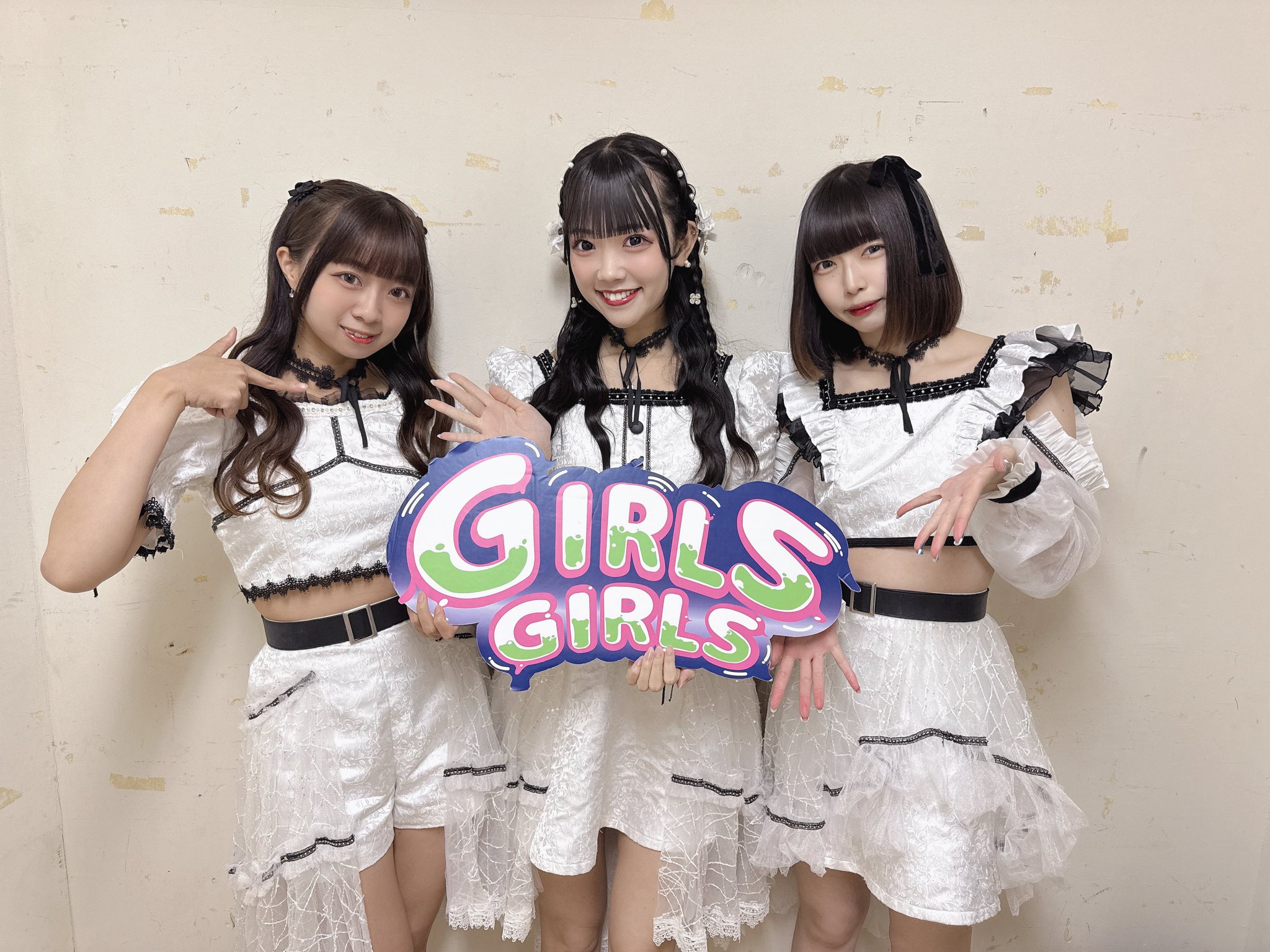 Amazon.co.jp: TOKYO GIRLS' STYLE LIVE AT BUDOKAN 2013 (3枚組