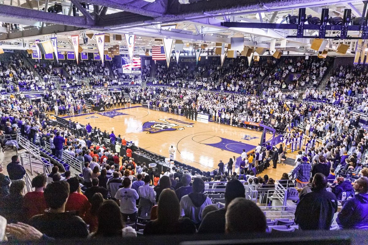 Evan Roberts (@theevanroberts_) on Twitter photo i am extremely blessed to receive an offer from East Carolina University, thank you Coach Perry and the coach staff!! <a href="/zachreynoldsNTC/">TME 17U</a> <a href="/Zcahoopss/">zephyhills Christian academy hoops</a> <a href="/RossVDG14/">Ross Van De Griek</a> i am extremely blessed to receive an offer from East Carolina University, thank you Coach Perry and the coach staff!! <a href="/zachreynoldsNTC/">TME 17U</a> <a href="/Zcahoopss/">zephyhills Christian academy hoops</a> <a href="/RossVDG14/">Ross Van De Griek</a>