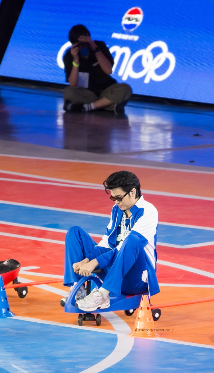 2523Janny's tweet image. ความพยายามของปาทานสีฟ้า จะบ้าาา 55555555🚲🚲

#NONTTANONT
#OLYMPOPDAY 
#PEPSIpresentsOLYMPOP
17.05.2025