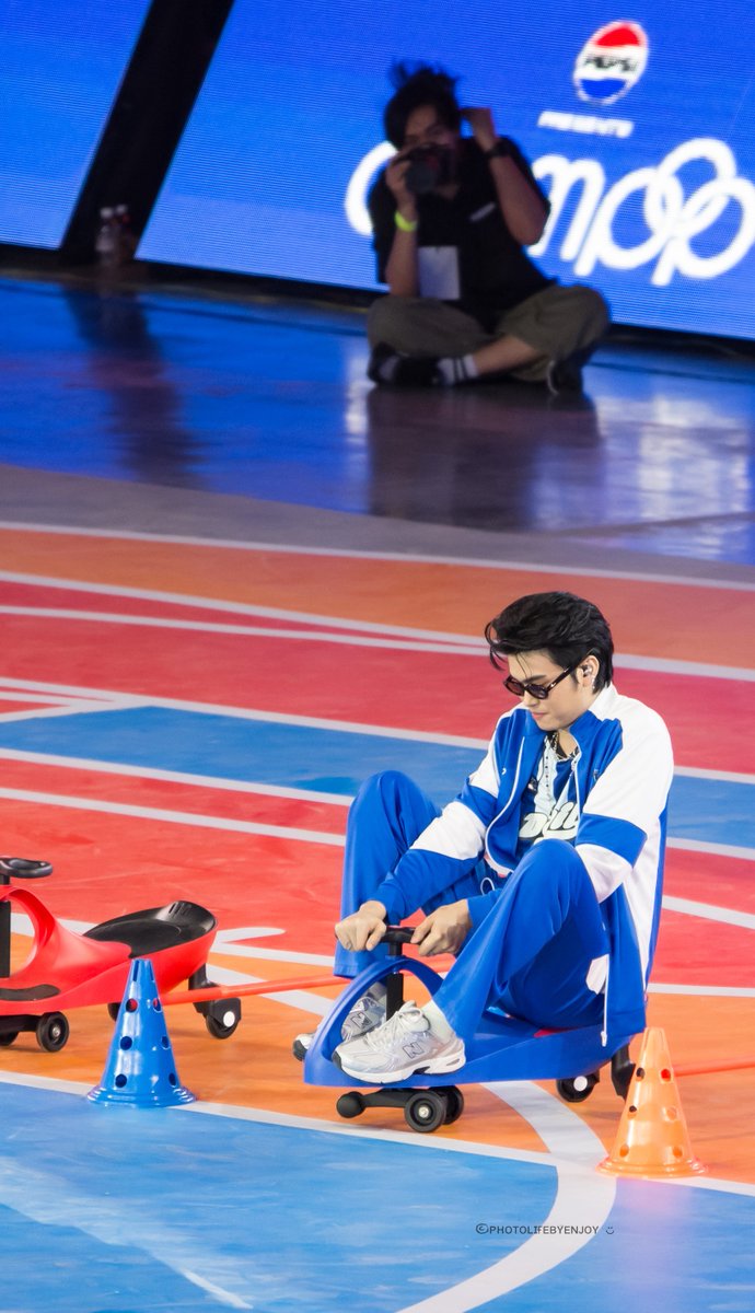 2523Janny's tweet image. ความพยายามของปาทานสีฟ้า จะบ้าาา 55555555🚲🚲

#NONTTANONT
#OLYMPOPDAY 
#PEPSIpresentsOLYMPOP
17.05.2025