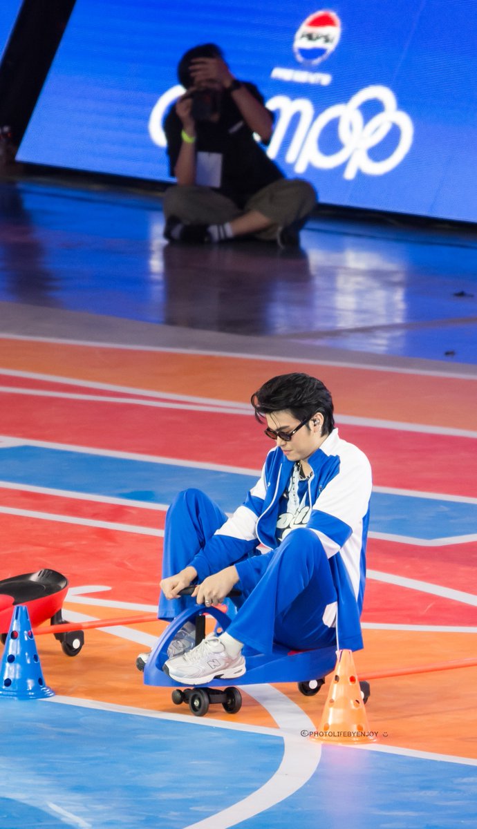 2523Janny's tweet image. ความพยายามของปาทานสีฟ้า จะบ้าาา 55555555🚲🚲

#NONTTANONT
#OLYMPOPDAY 
#PEPSIpresentsOLYMPOP
17.05.2025