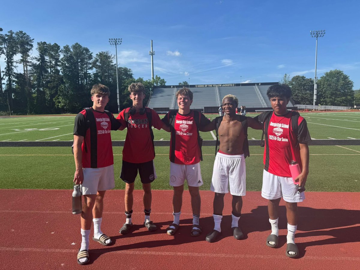 TedisPaid's tweet photo. That’s a wrap for my senior year of high school soccer. To my teammates, coaches, family, and my brother @blakedowns00 it has been an AMAZING ride. This brotherhood runs deep. 💪🏾 Class of 2025 —>  OUT! #20252APOTY @nathanlowerytfc @Coach_ADP @GaLakeSports https://t.co/V8OzkFp22y