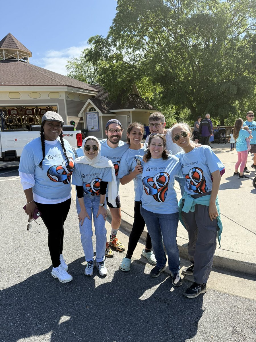 RawanAAmir's tweet image. Walked it like we talk it - for 1 in 100! 🫀
The Hopkins Heart Heroes came through strong 💪🏻 (& stylish 😎)
My final lap with this phenomenal team. I may be miles away next year, but my heart will forever be in the race ❤️
#ACHD #WalkFor1in100 @ISACHD @hopkinsheart