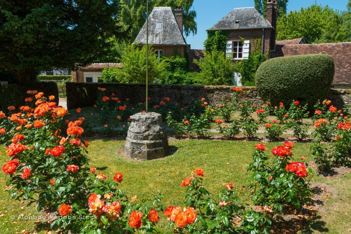 🌹“バラの村”ジェルブロワへようこそ！🌹 フランス北部の小さな村