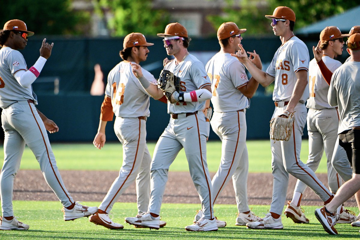 that’s a Red River dub 🤘

#HookEm