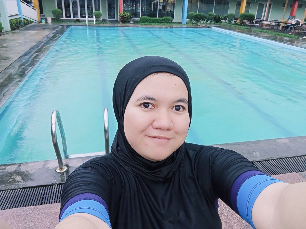 indnova1's tweet photo. Pakai baju putih, perasaan baru
Kesedihan dan kesulitan, ayo kita cuci
Bekas air mata juga 'kan seg'ra hilang
Pasti ada hari yang cerah
Ada kamu yang menyilaukan https://t.co/dB3TOuN2oF